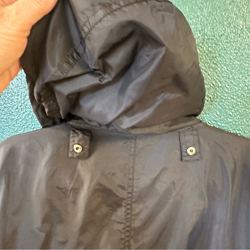 Helly Hansen Packable Black Jacket with Blue Hood - image 6
